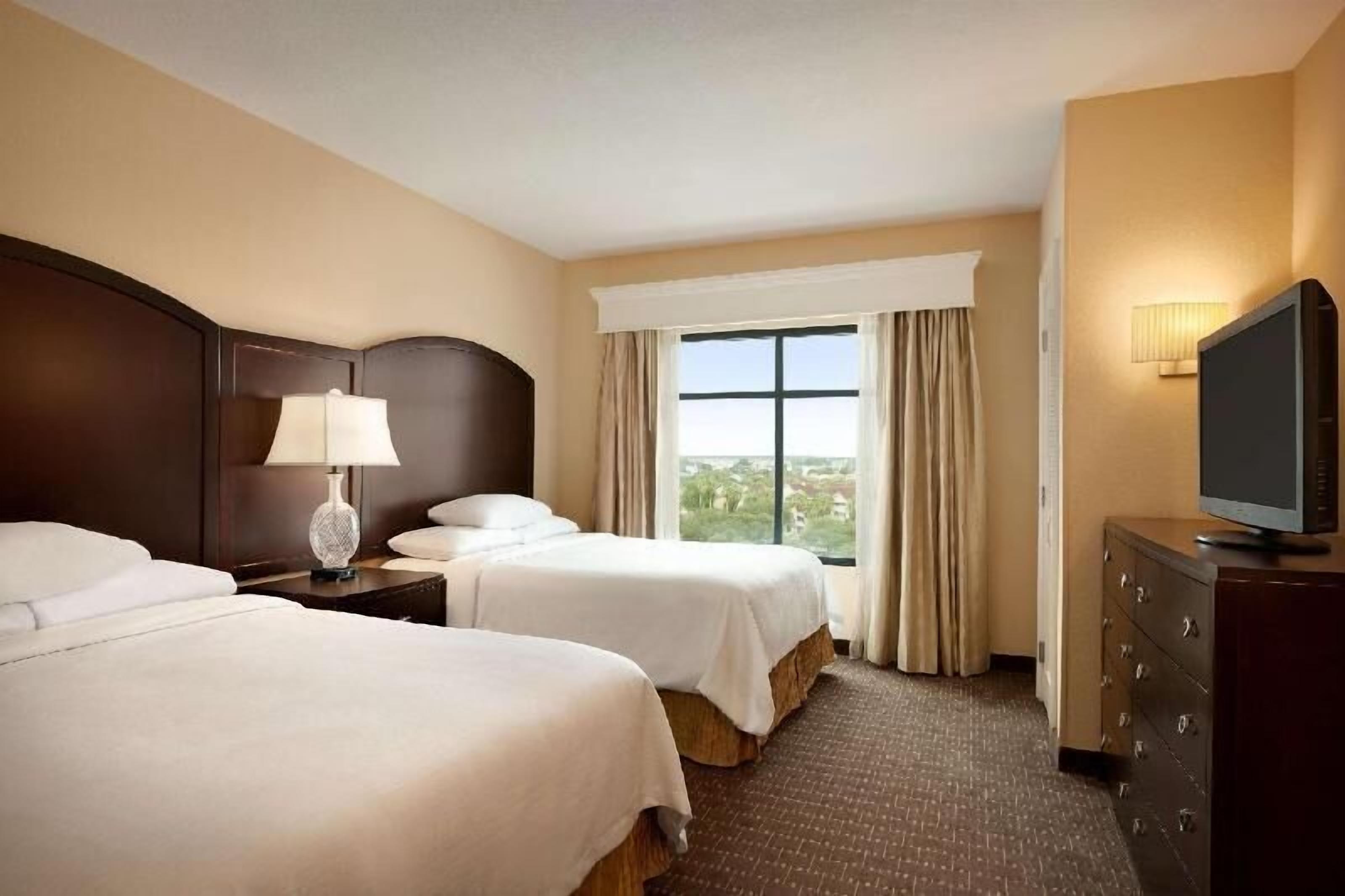 1 bedroom, in-room safe, desk, iron/ironing board