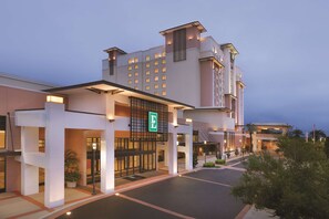 Exterior - Embassy Suites by Hilton Orlando Lake Buena Vista South (Kissimmee)