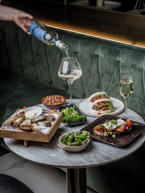 Food and drink - Apex Temple Court Hotel (London)