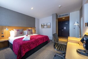 City King | Premium bedding, pillow-top beds, in-room safe, desk