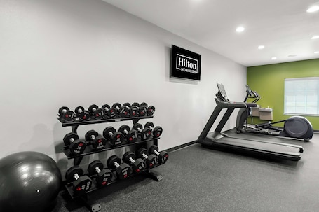 Sala de fitness. Spark by Hilton Missouri City Sugar Land