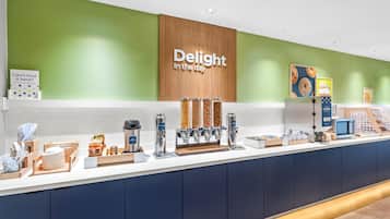 Free daily continental breakfast