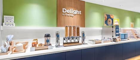 Free daily continental breakfast