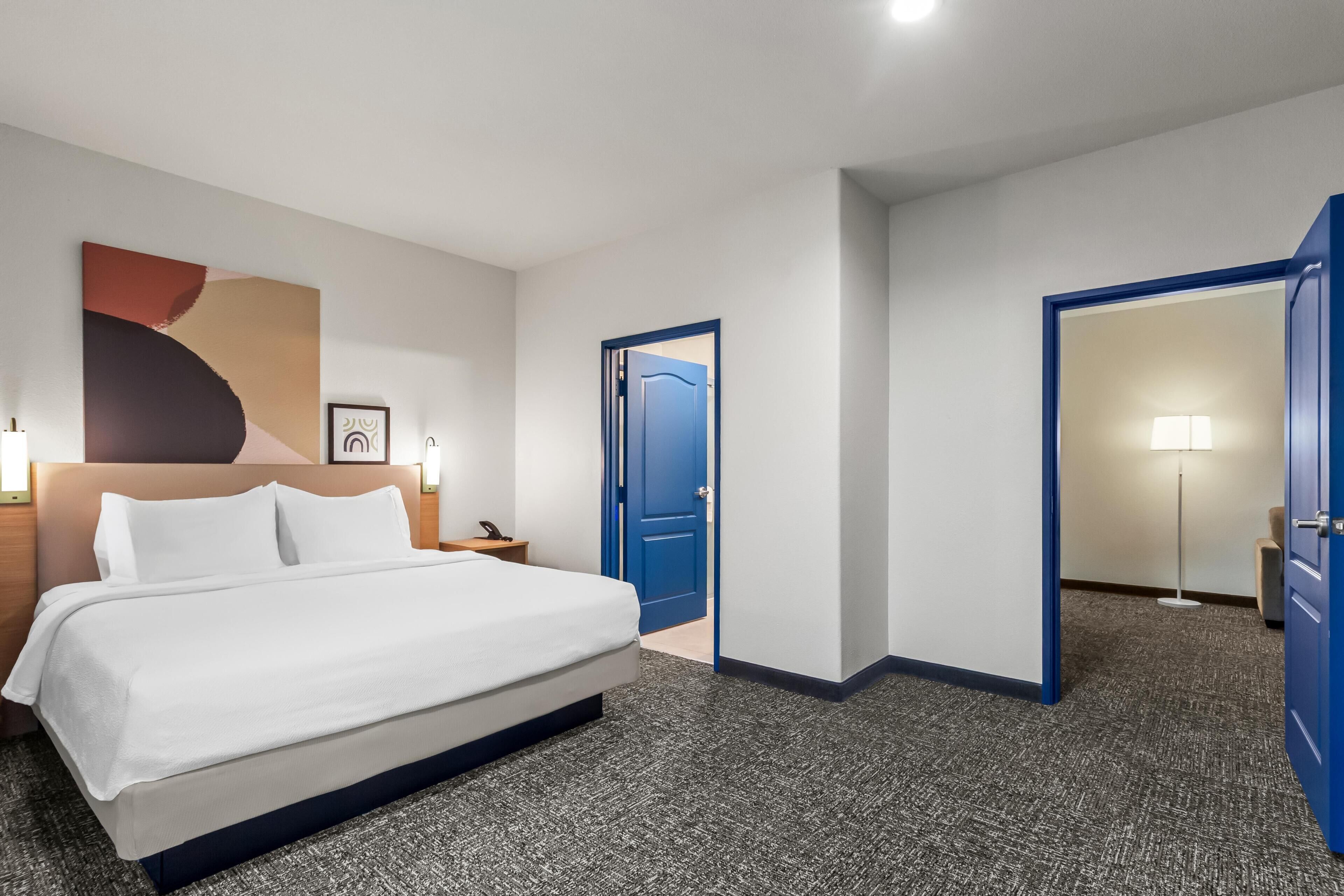 Suite, 1 King Bed