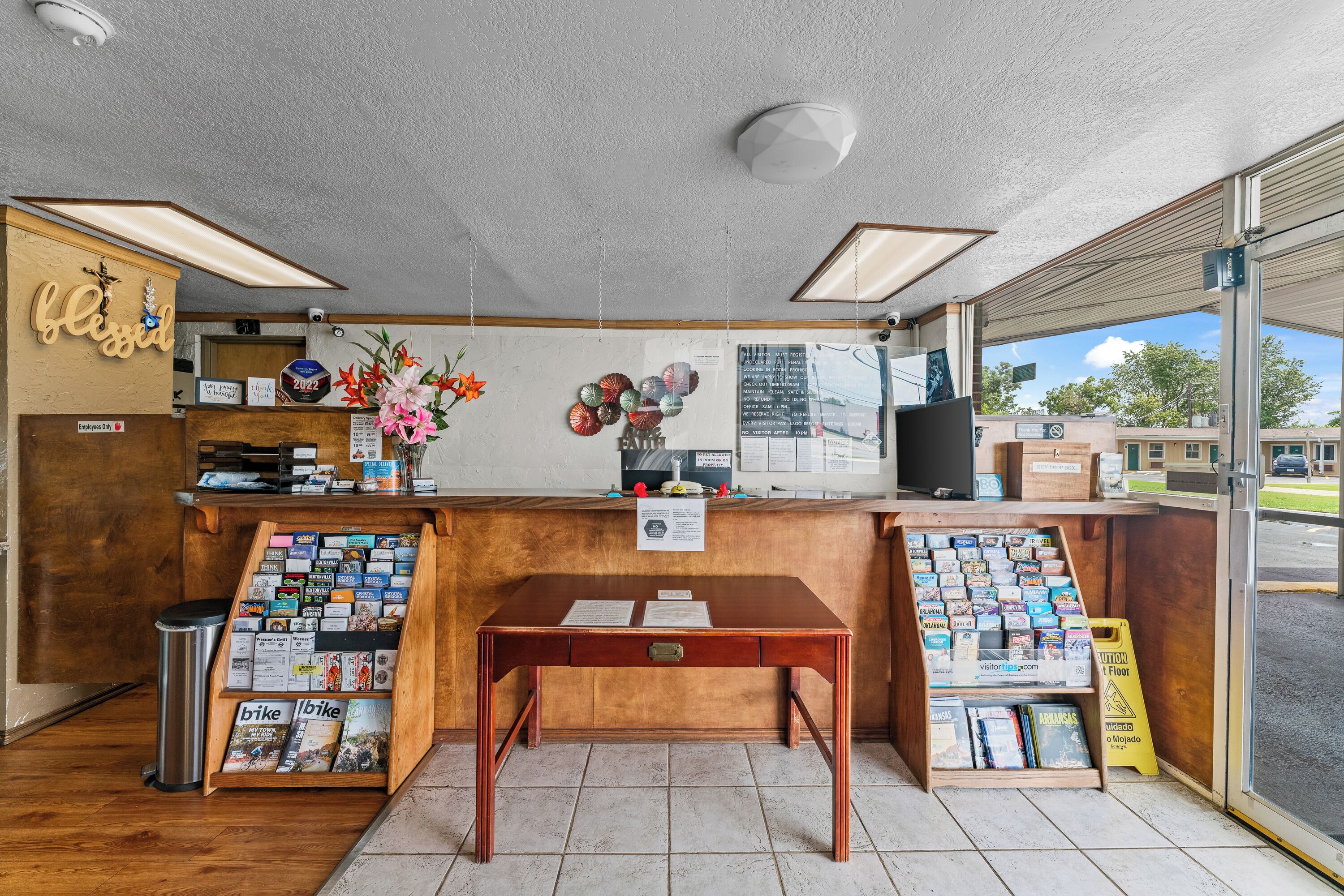 Photo - Guest Inn