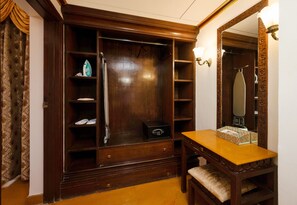 Hill View Daalan - Premium Hill View Room | Zimmerausstattung