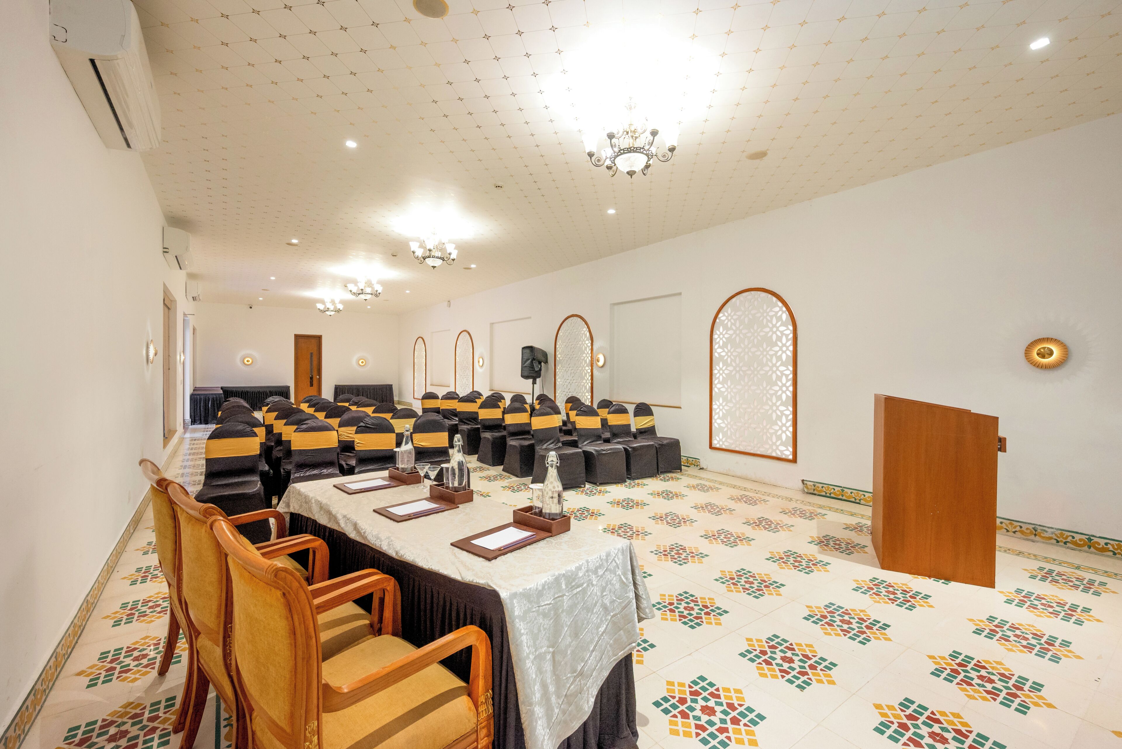 Meeting facility