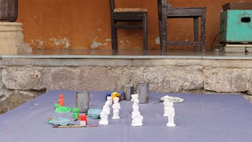 Children’s play area – outdoor
