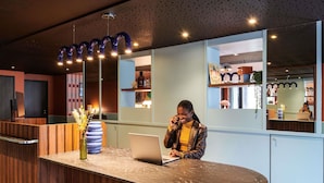 Unclassified image, 5 of 53, button - ibis Styles Nantes Saint Herblain (Saint-Herblain)