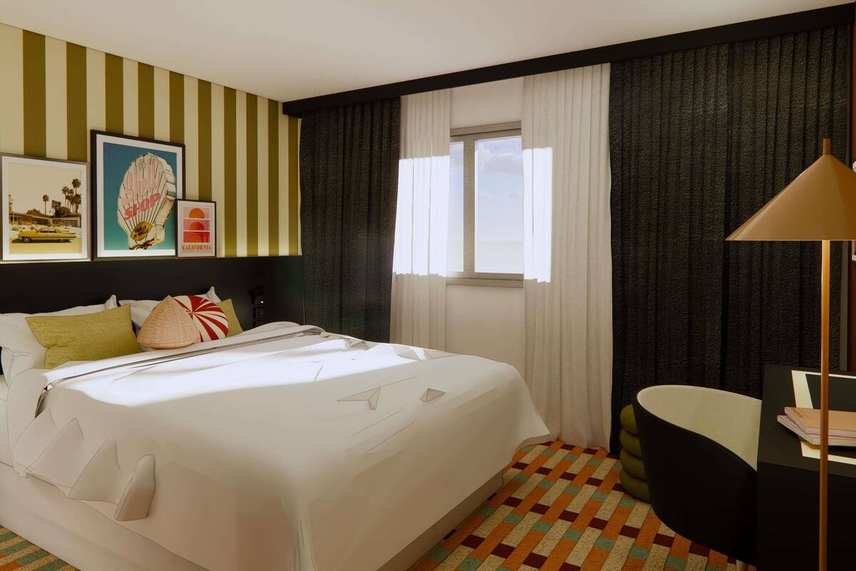 Standard Room, 1 Double Bed | Premium bedding, desk, laptop workspace, blackout drapes