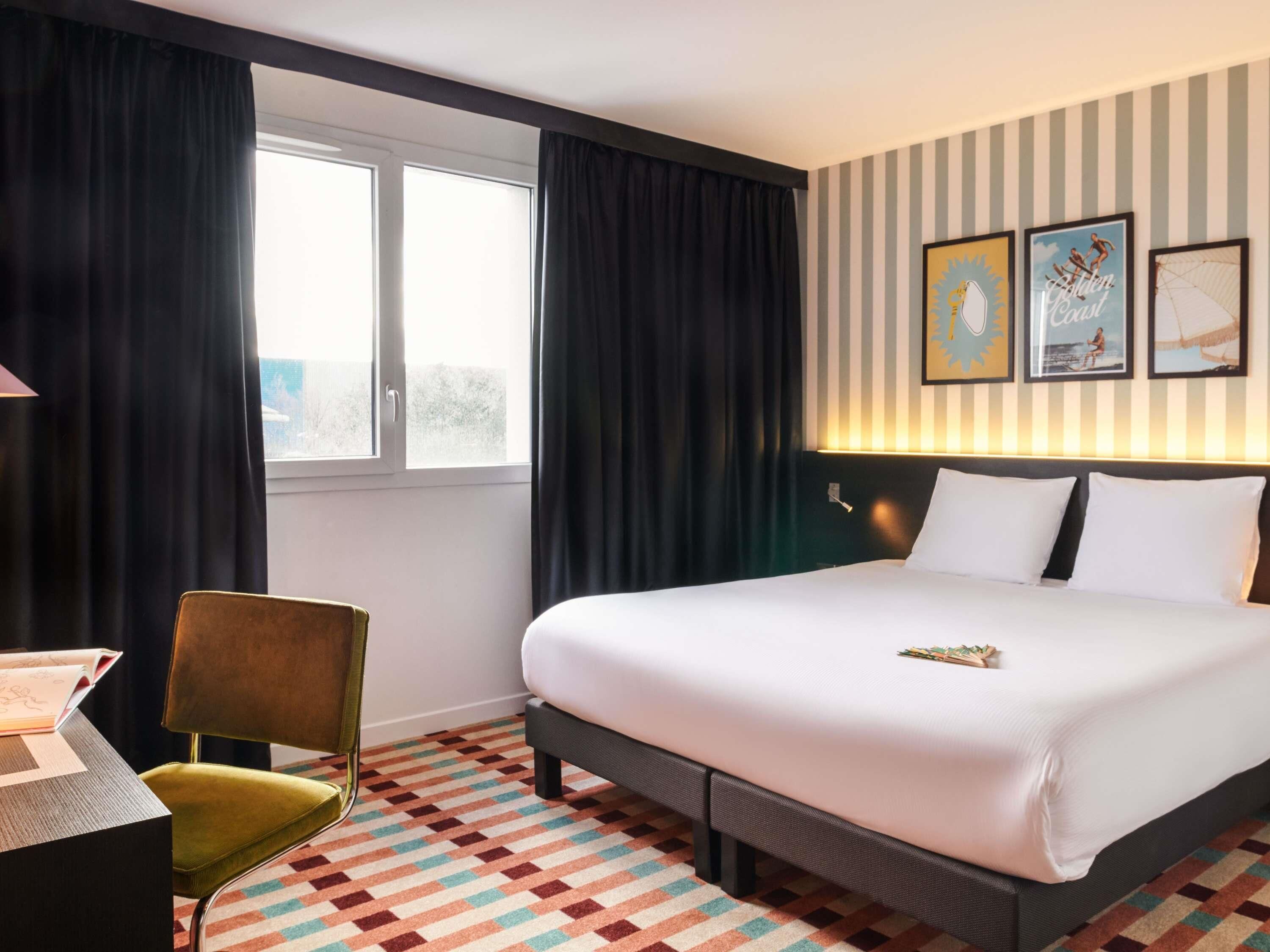 스위트, 킹사이즈침대 1개 및 소파베드 | 고급 침구, 책상, 노트북 작업 공간, 암막 커튼