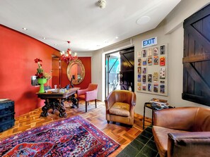 Reception - Rouge on Rose Boutique Hotel (Cape Town)