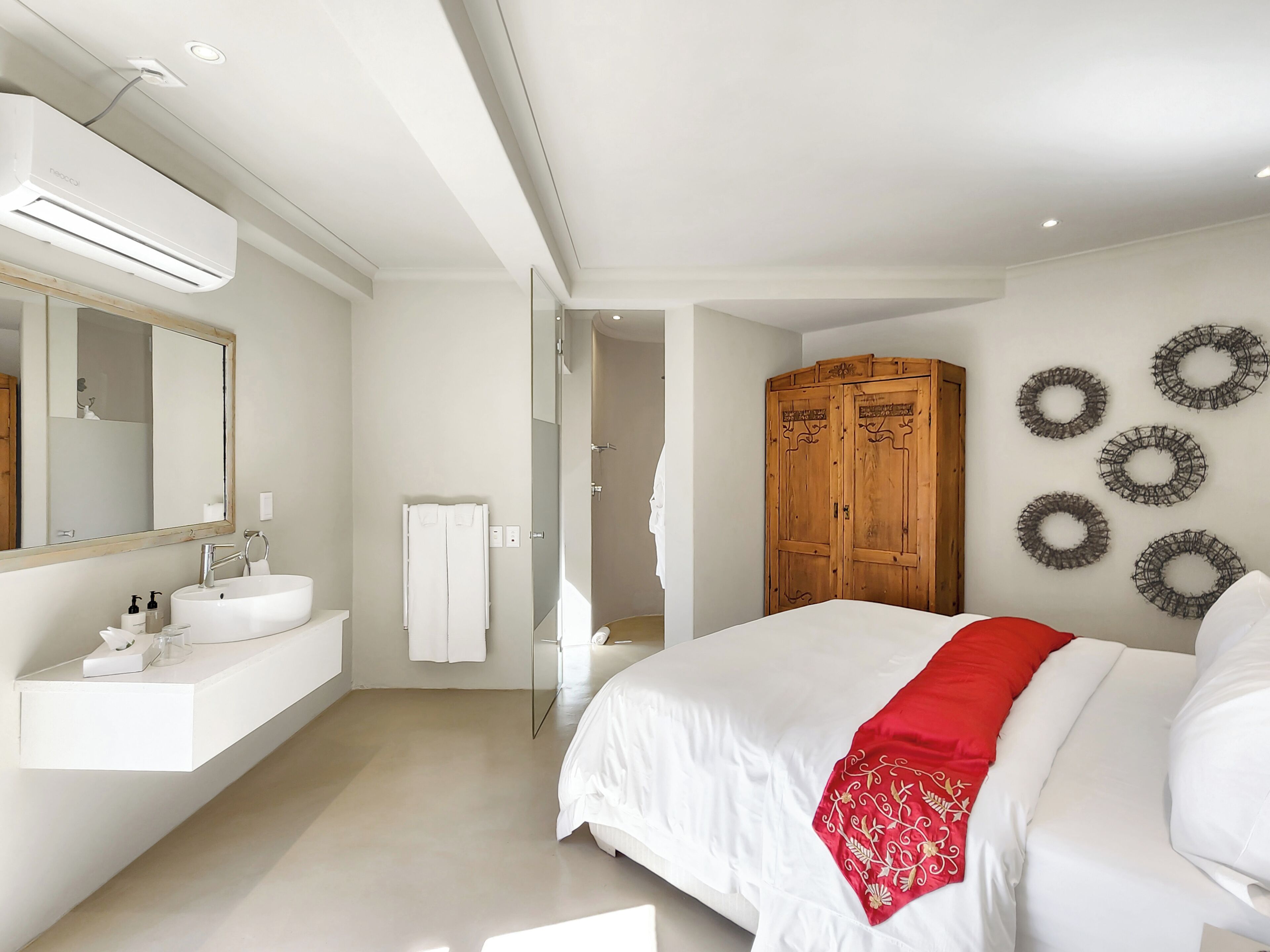 Deluxe Suite 203 / Kitchenette | 1 dormitorio, sábanas de algodón egipcio, ropa de cama de alta calidad