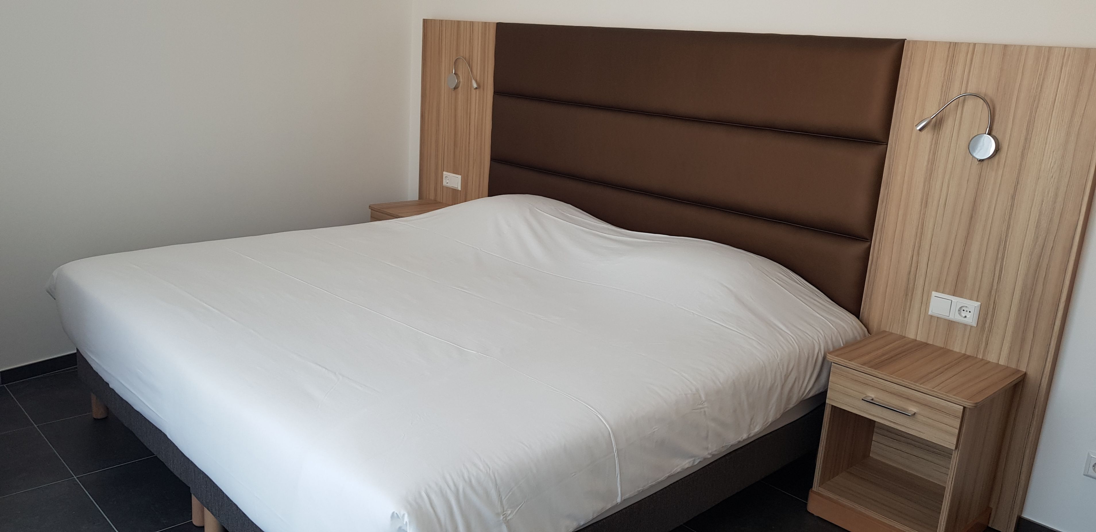 comfort duplex | in-room safe, desk, blackout curtains, soundproofing