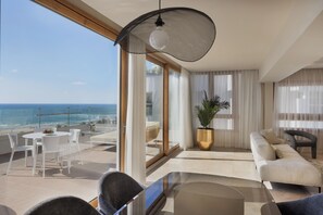 Jewel Suite | 埃及棉床單、高級寢具、客房內保險箱、書桌