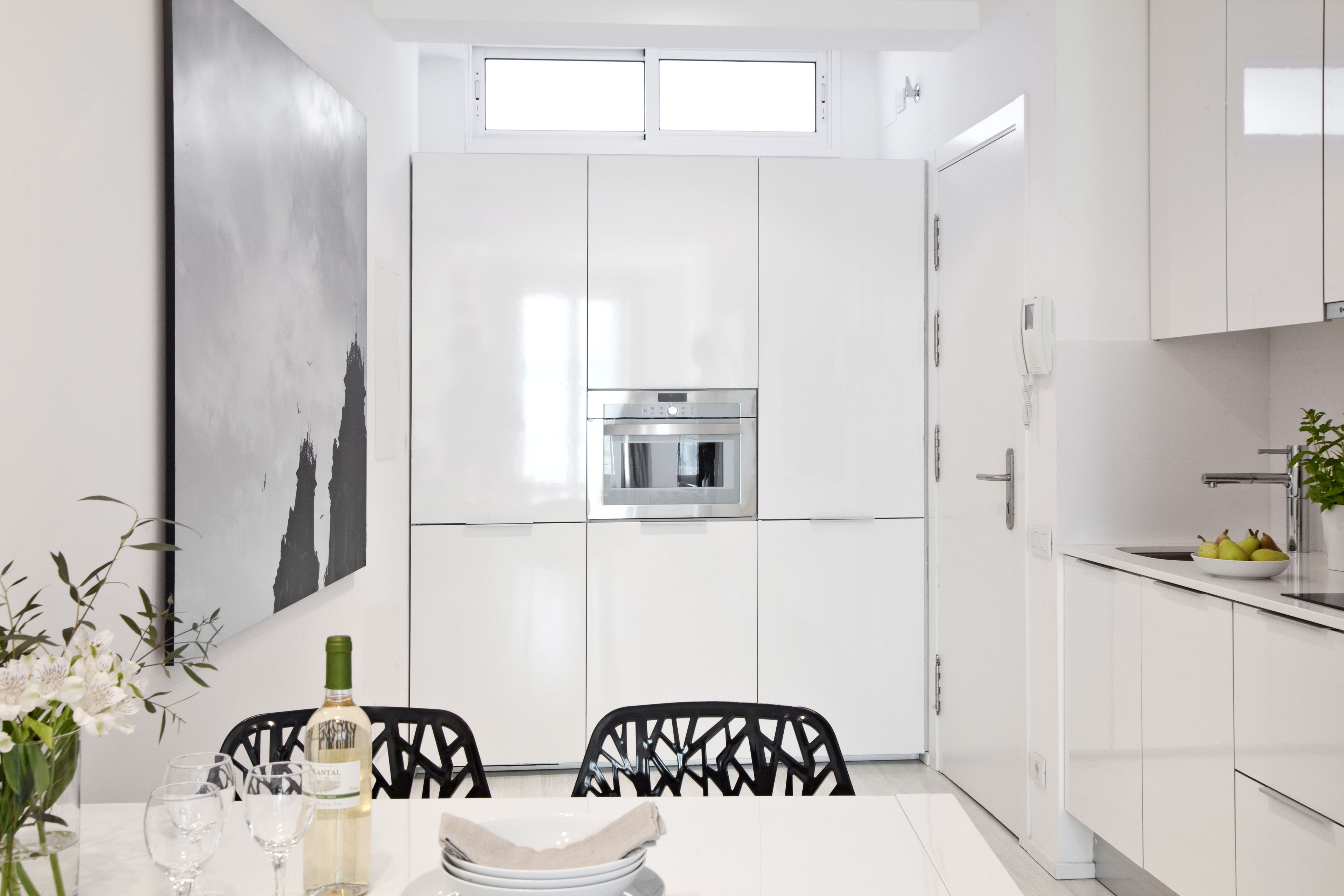 Standard Apartment, 1 Bedroom | Private kitchen | Full-size fridge, microwave, stovetop, coffee/tea maker
