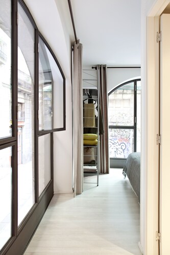 AinB Gothic Cathedral Apartments