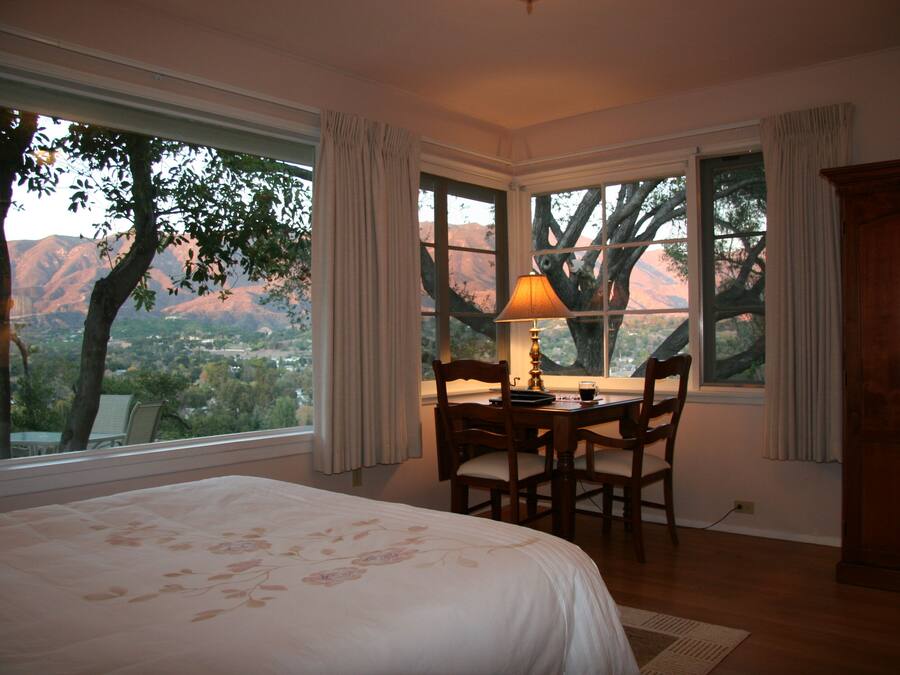 Room, 1 Queen Bed (Garden Room; No Television) | Valley view