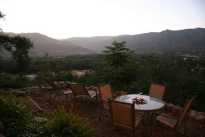 Room, 1 Queen Bed with Sofa bed (Ojai Suite; No Television) | Terrace/patio - Ojai Retreat & Inn (Ojai)