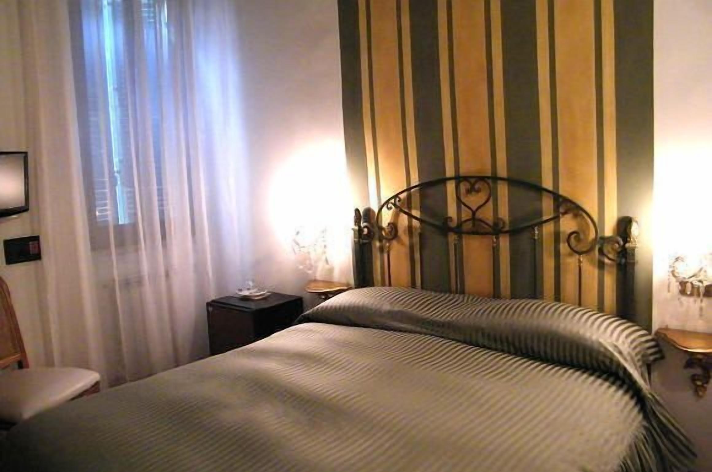 frette italian sheets, premium bedding, down duvets, pillow-top beds