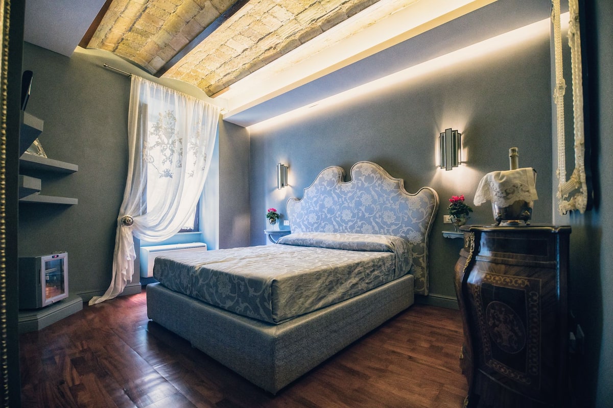 Standaard vierpersoonskamer | Italiaanse Frette-lakens, luxe beddengoed, donzen dekbedden