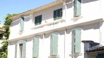 Façade de lâhĂ©bergement