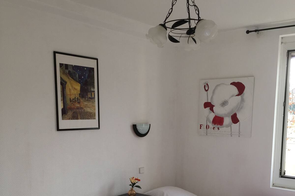 Triple Room | Desk, blackout drapes, WiFi (free), bed sheets