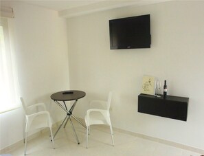 Standard Double Room | Select Comfort beds, minibar, in-room safe, free cots/infant beds - Sierra de la Cruz (SAN GIL)