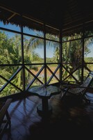 1 habitación y caja de seguridad en la habitación 