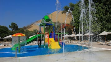 5 piscine all'aperto