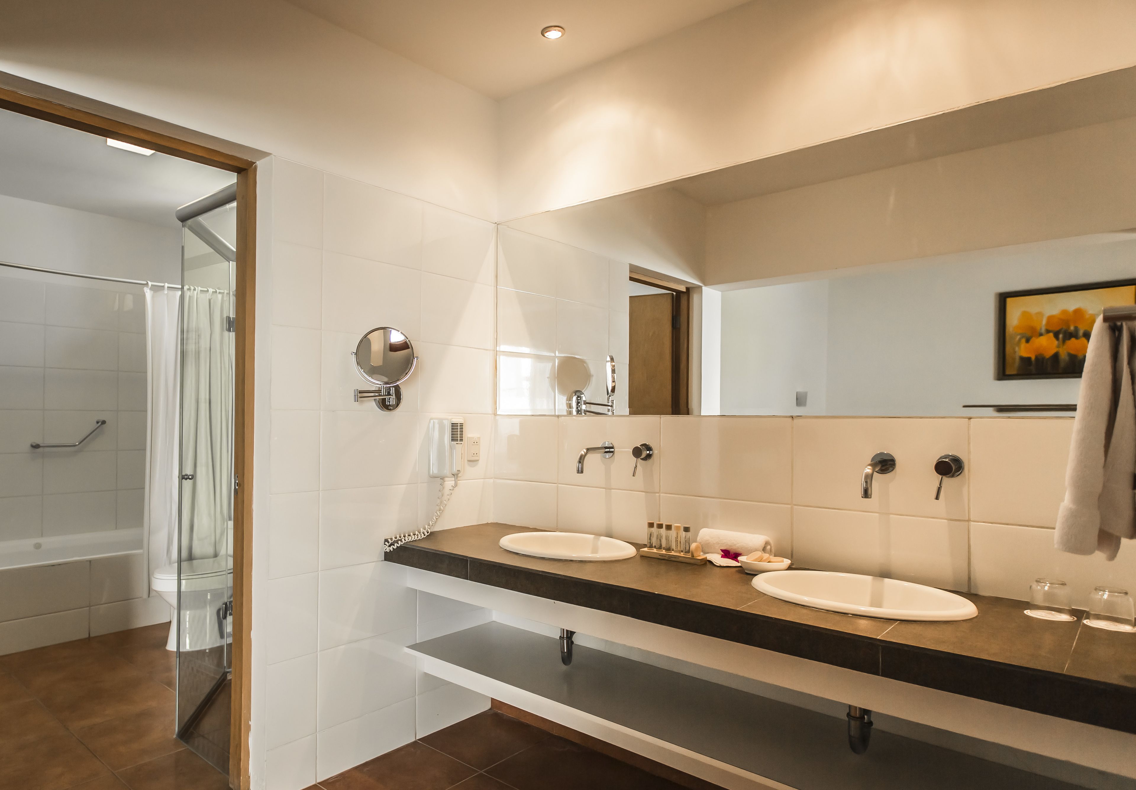 junior room | bathroom | shower, rainfall showerhead, designer toiletries, hair dryer