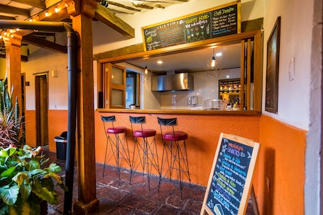 Bar (en la propiedad)