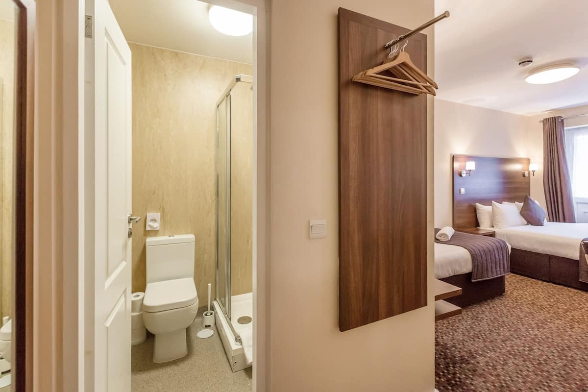 standard triple room | 1 bedroom, select comfort beds, in-room safe, individually decorated