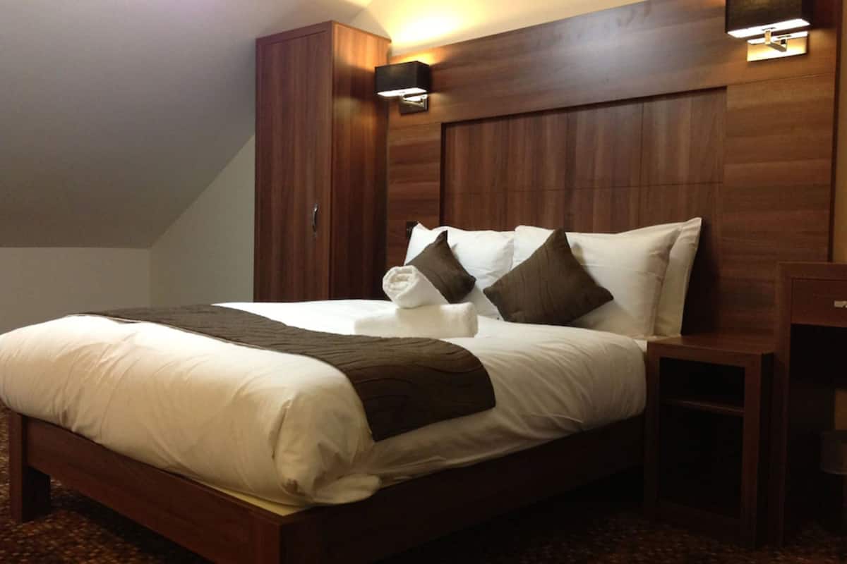 double room, annex building (30 seconds walk from main building) | 1 bedroom, select comfort beds, in-room safe, individually decorated