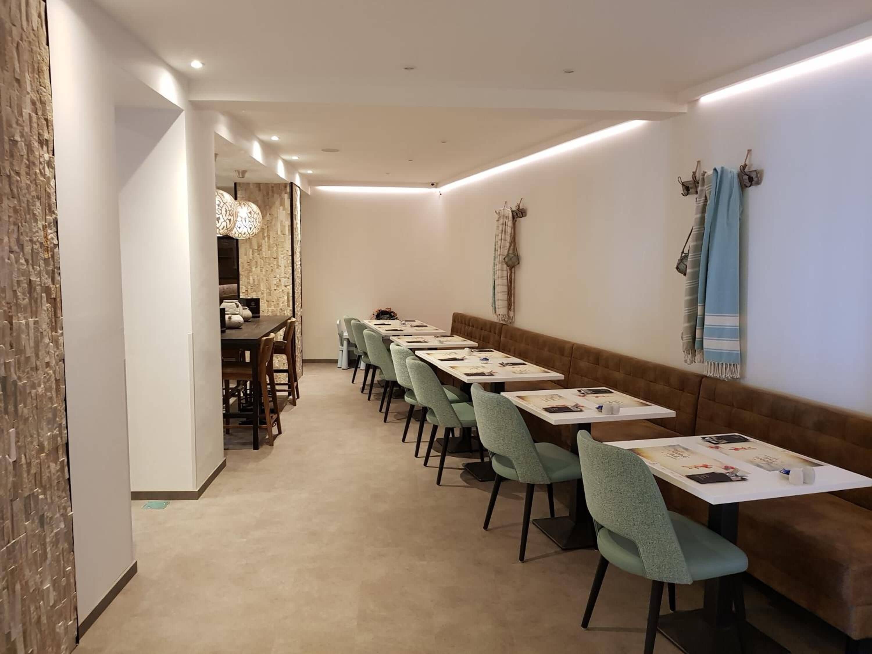 daily buffet breakfast (eur 20 per person)