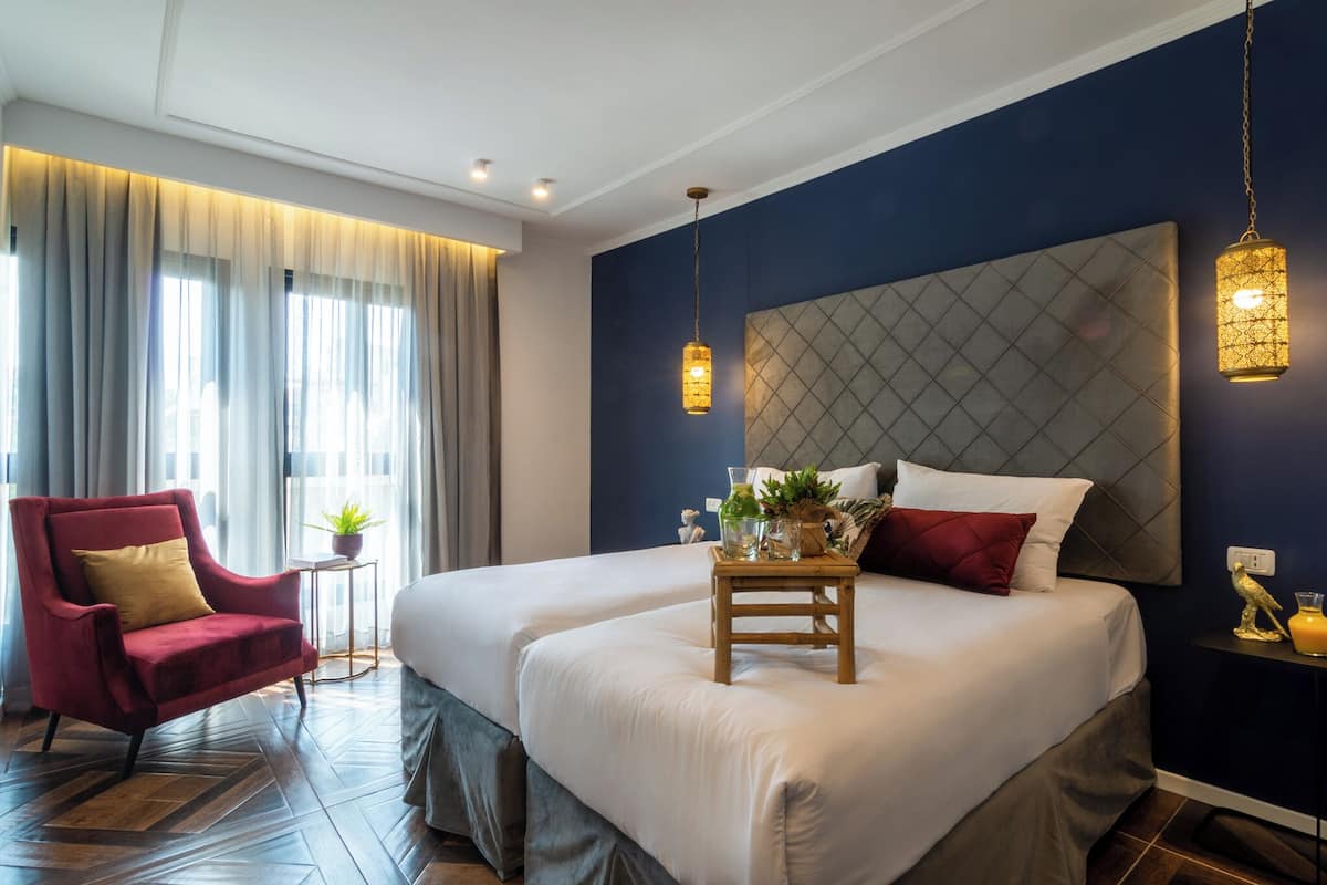 In-room safe, soundproofing, WiFi (free), individually decorated