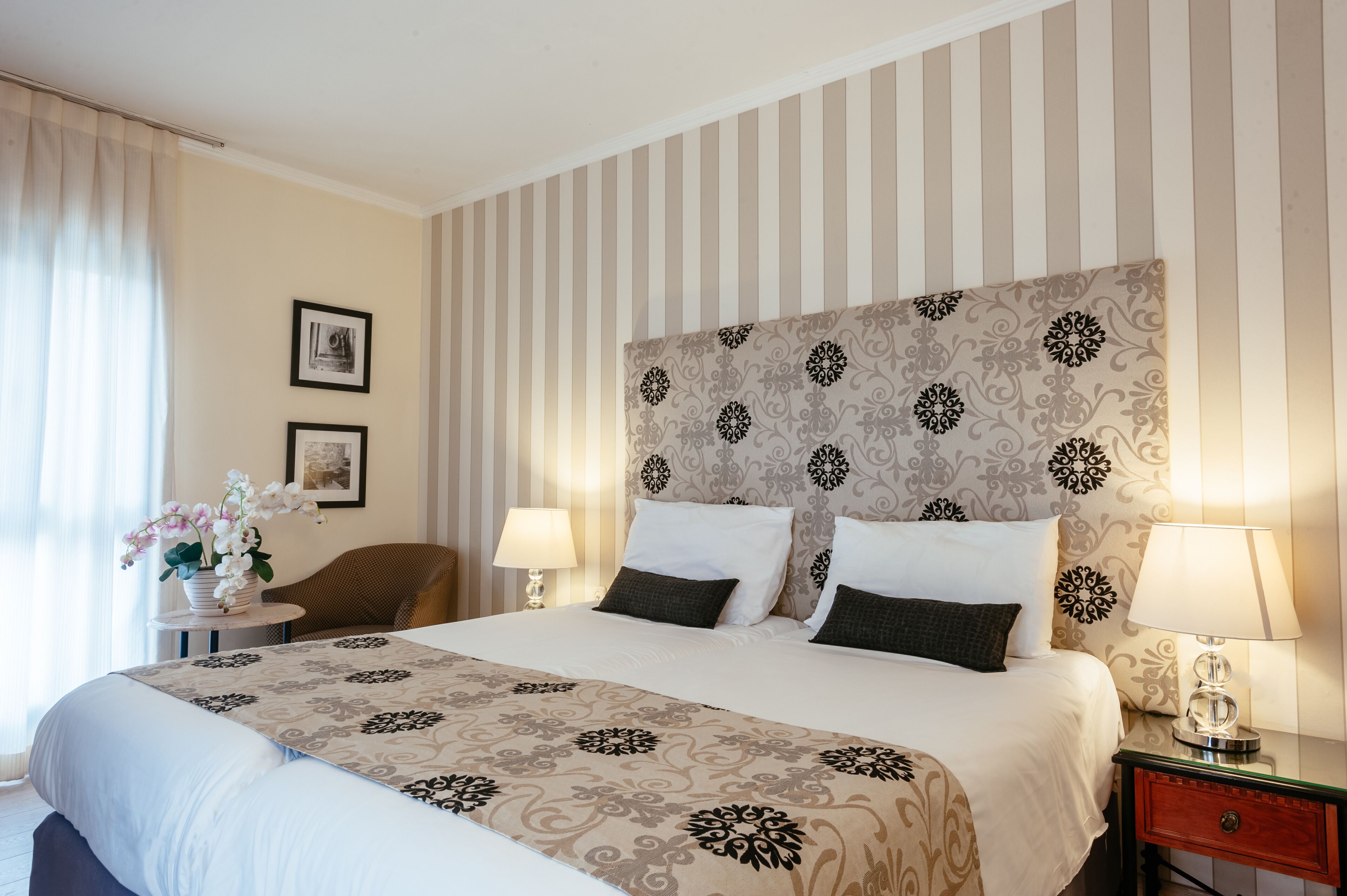 superior triple room | 1 bedroom, in-room safe, individually decorated, individually furnished