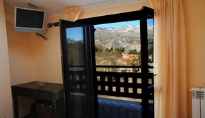 Unclassified image, 2 of 45, button - Hotel Alisma (Alfedena)