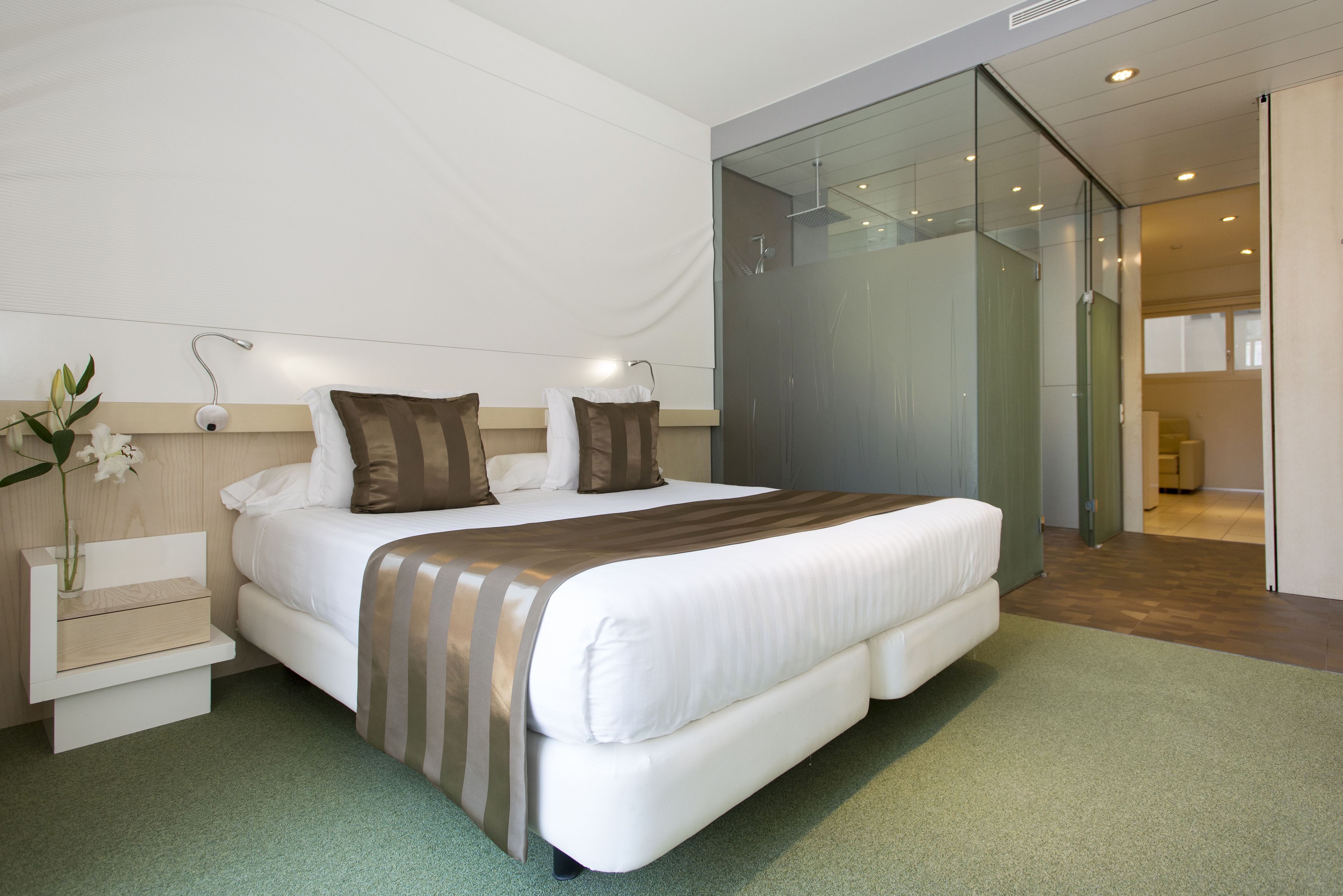 Photo - Ako Suite Hotel