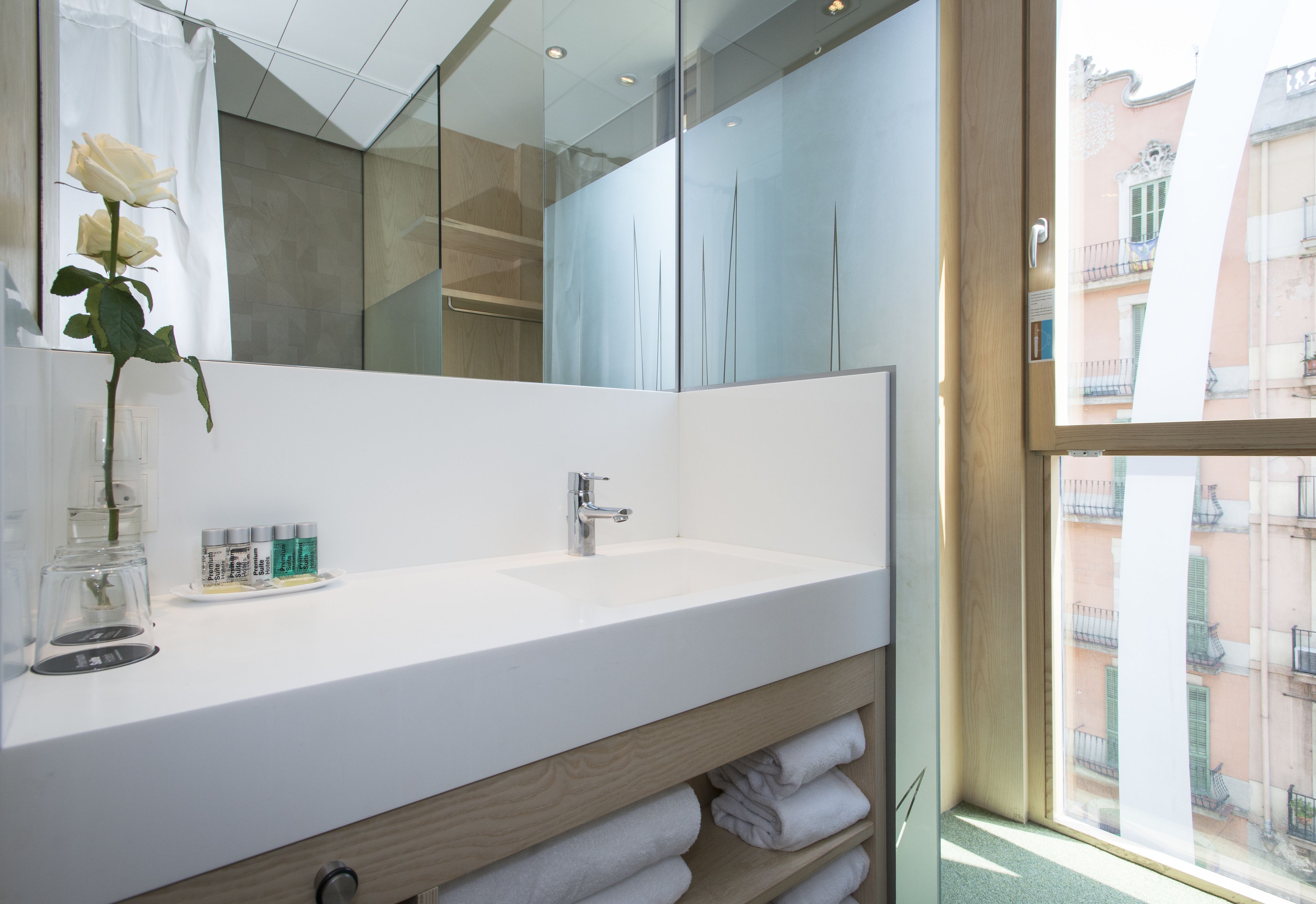 Photo - Ako Suite Hotel