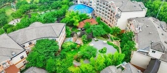 Oriental Landscape Holiday Hotel