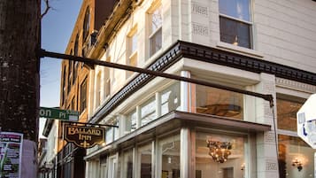 Fachada de la propiedad