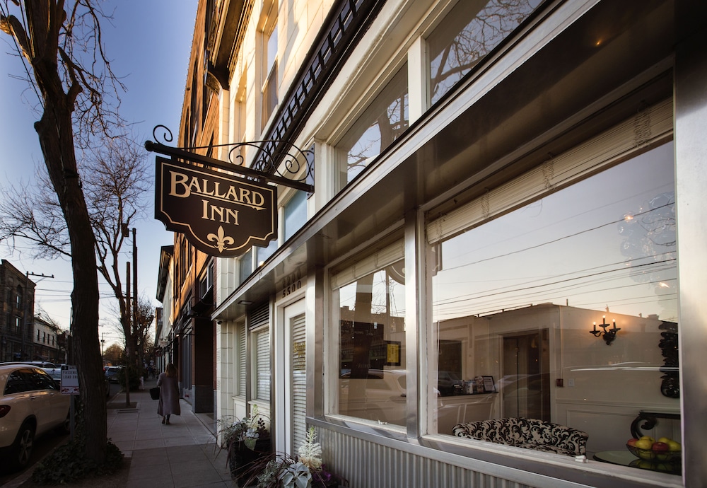Ballard Inn — Ballard
