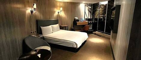 Down duvets, minibar, in-room safe, desk