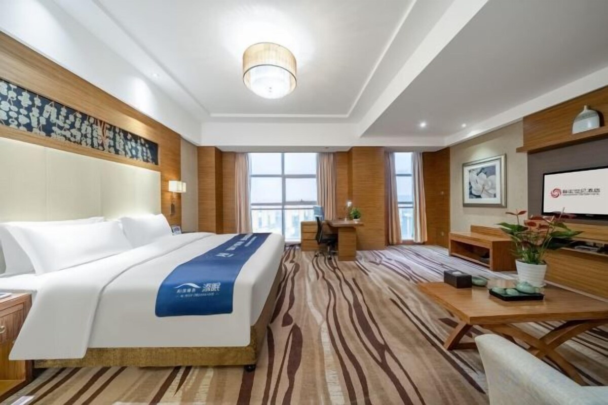 Tianmian Ai Deep Sleep Double Bed Room - Music Sleep Aid & Massage Mattress