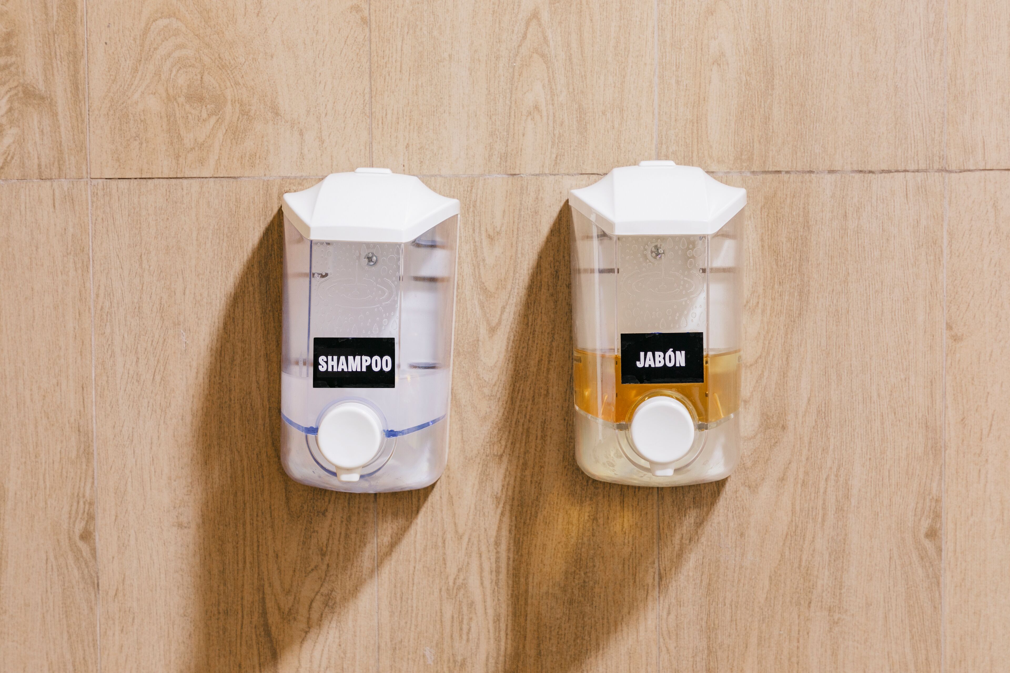 combined shower/bathtub, deep-soaking bathtub, rainfall showerhead