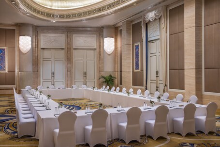 The St. Regis Abu Dhabi - Image 182