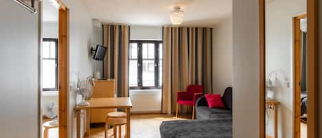 Apartamento, 1 quarto | 1 quarto, ferros/tábuas de passar roupa, Wi-Fi de cortesia