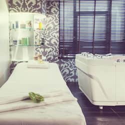 Sauna, hot tub, steam room, Turkish bath, body treatments, hydrotherapy