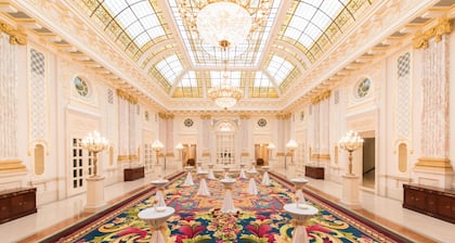 Fairmont Grand Hotel Kyiv